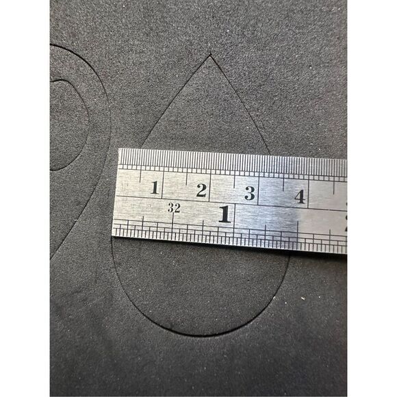 Pumpkin Teardrop Leather Earring Die Compatible with Sizzix Big Shot - Picture 3 of 7